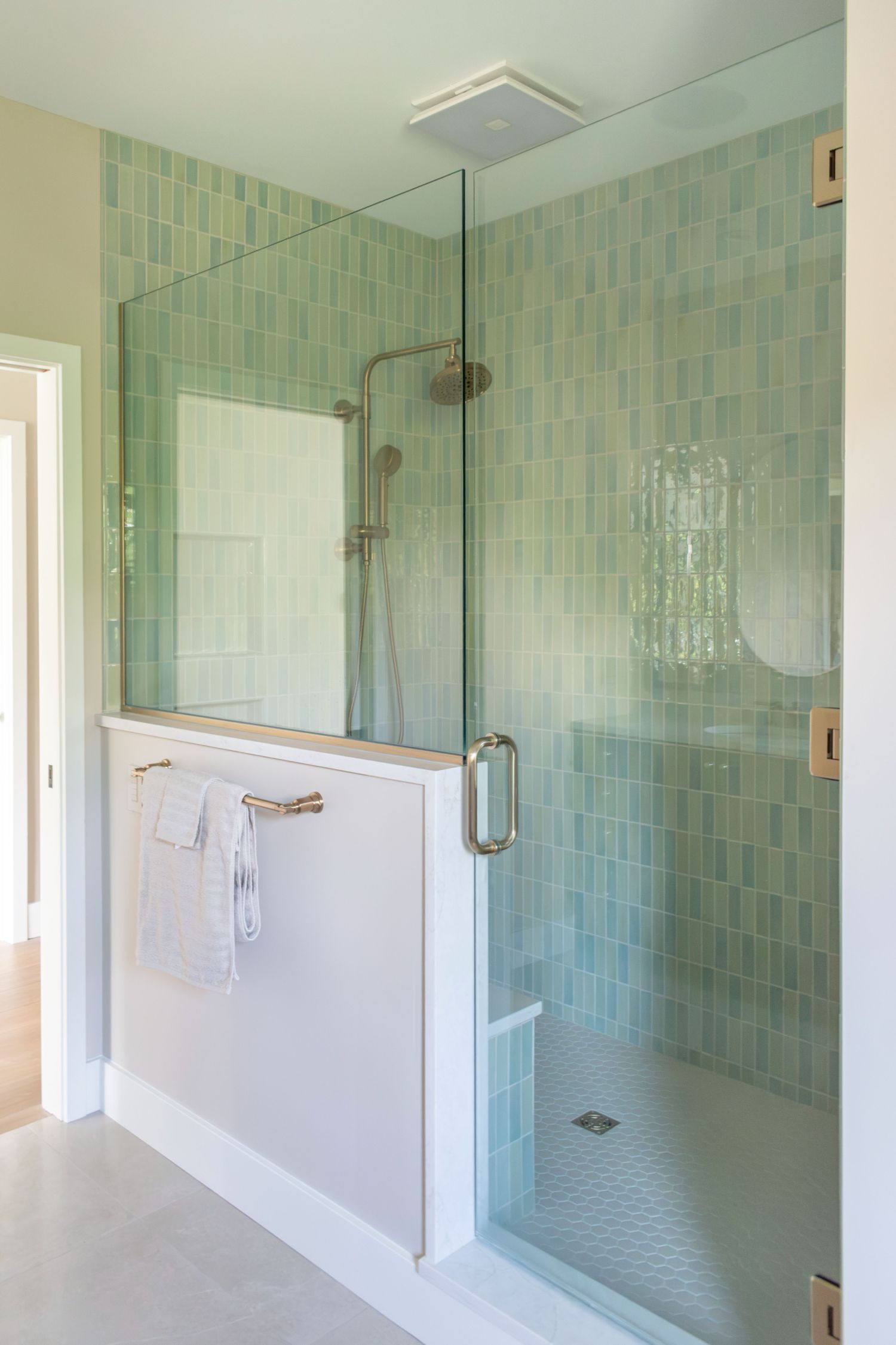 primary bath shower. wow tile