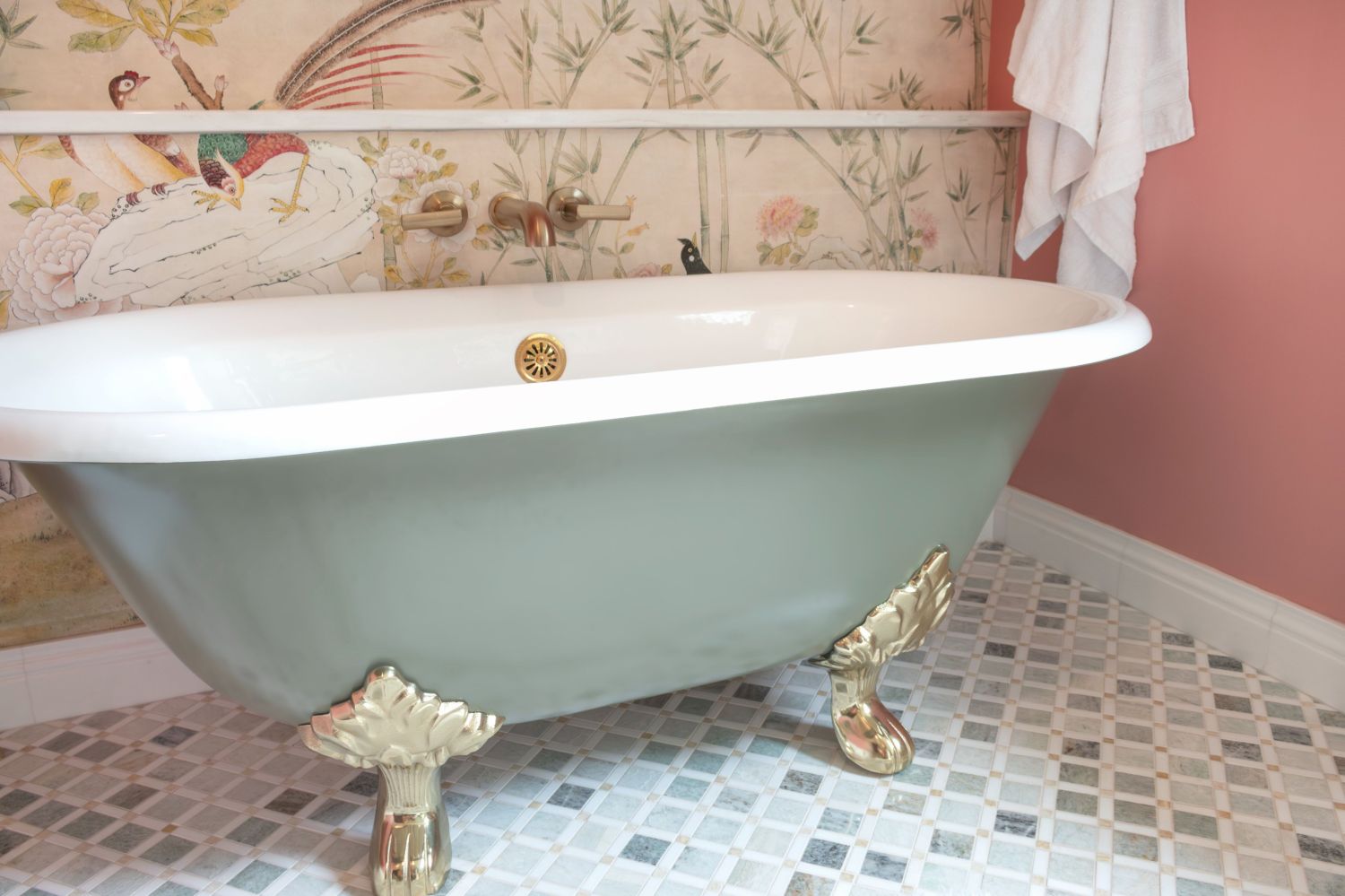 Barclay Dawson tub with Brizo Kintsu faucet Ardmore mural primary bath