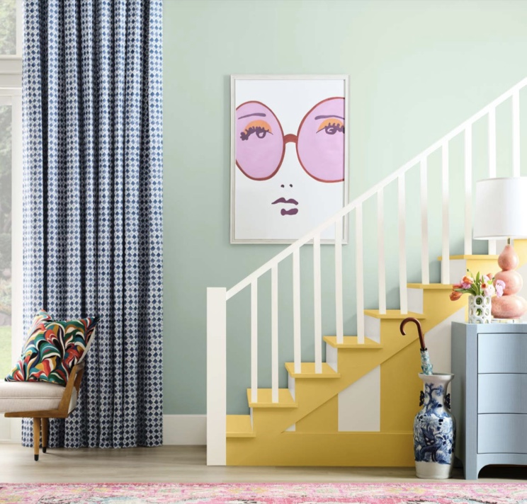 A Look Ahead – 2025 Colors